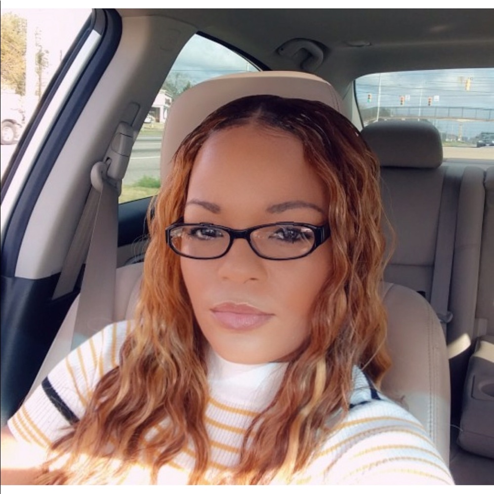 Meet your Posher, Marcina